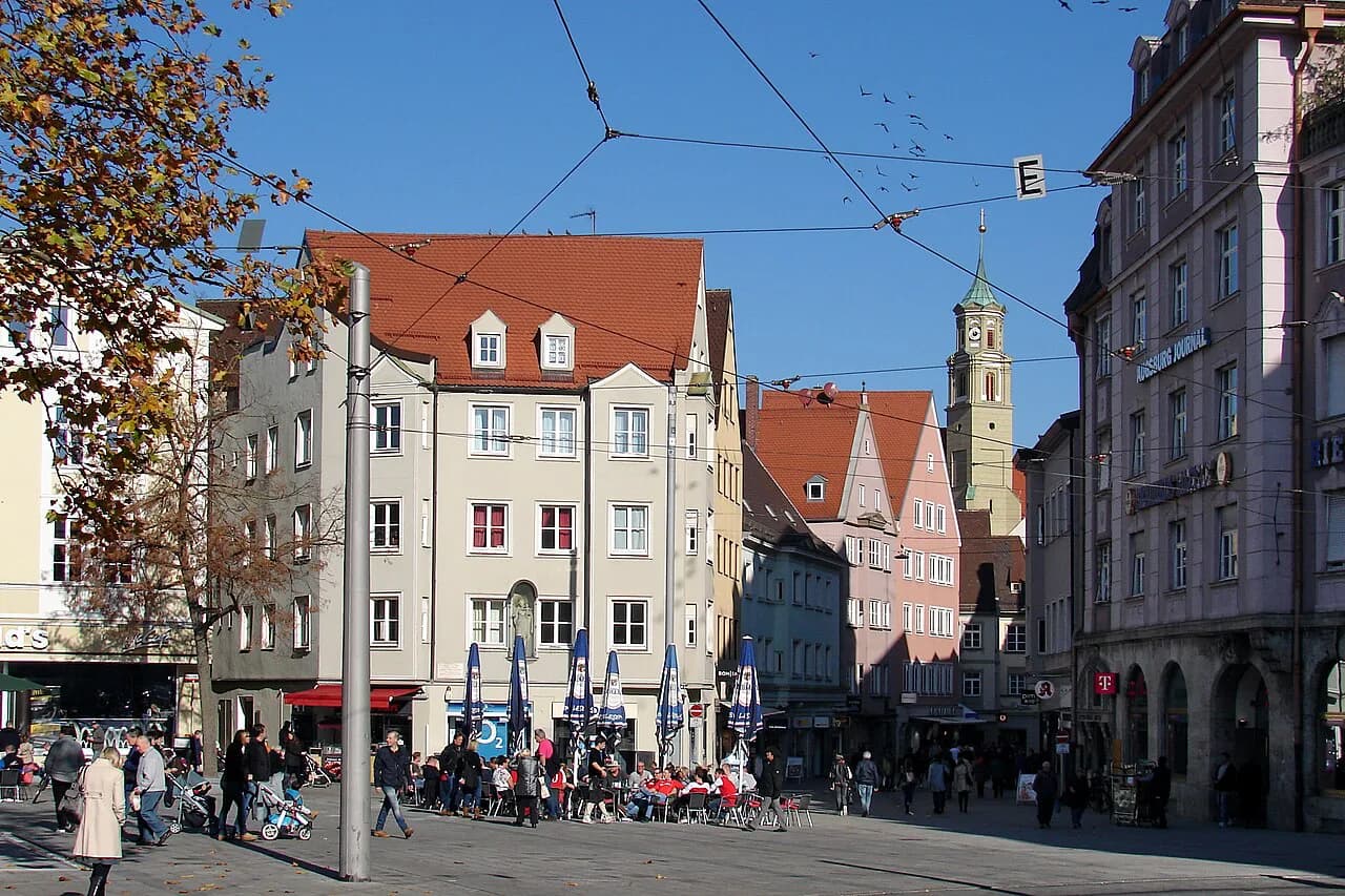 Augsburg Markthalle Guide: Stadtmarkt Halls & Gassen