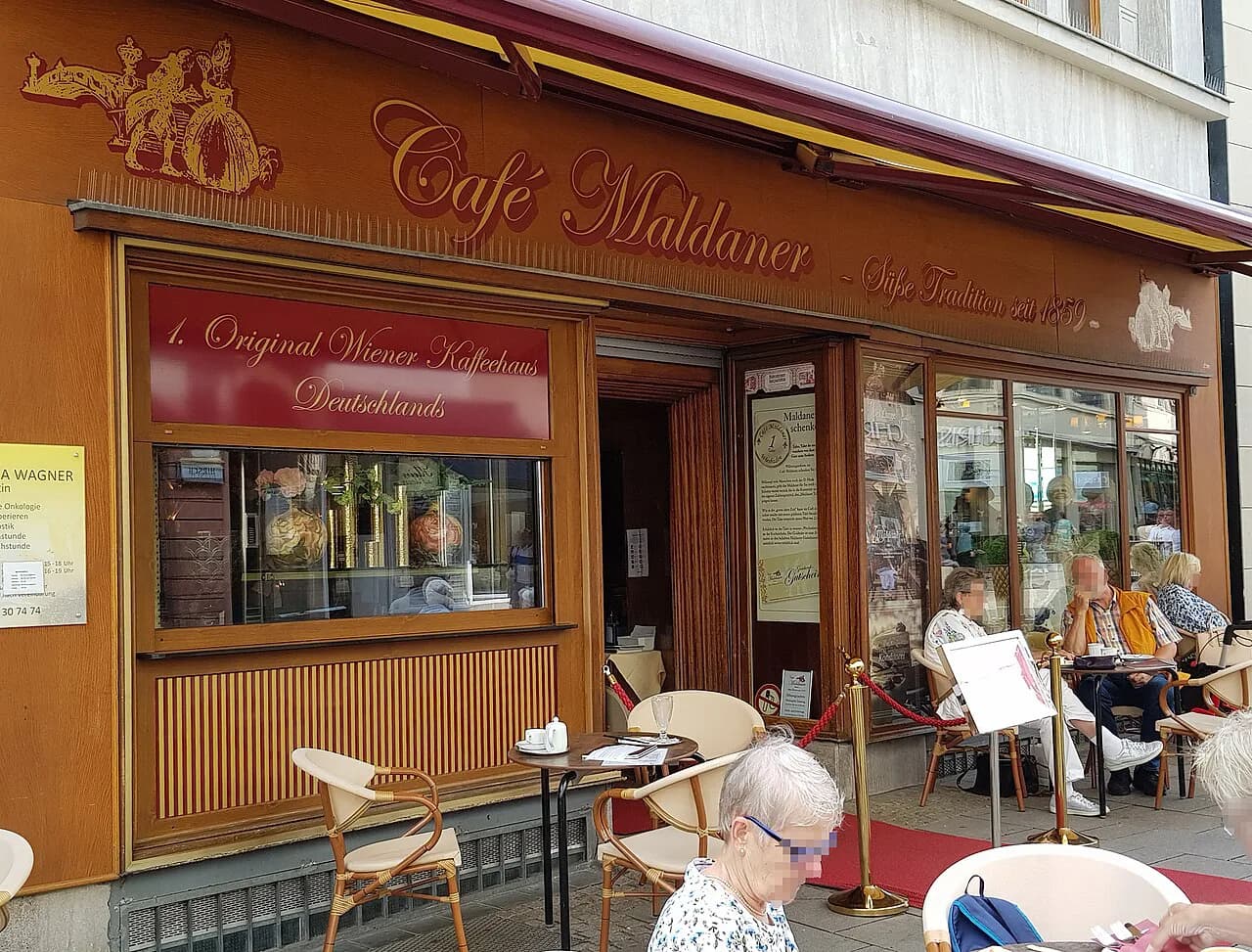 Best Konditorei in Wiesbaden: Cake and Coffee Picks