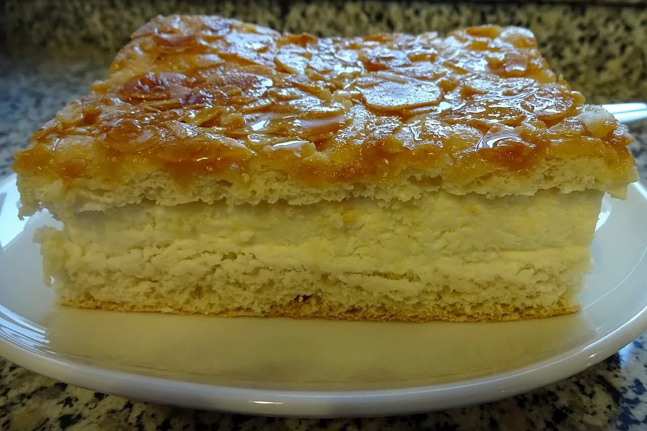 Bienenstich: Germany's Bee Sting Cake Guide