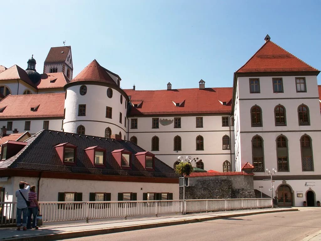 Cafés in Füssen: Where to Stop for Coffee and Cake