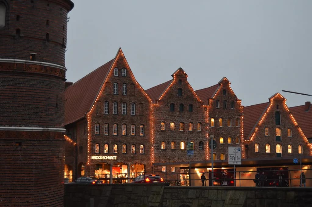 Lübeck Cafés: Where to Go for Kaffee, Kuchen and Roasters