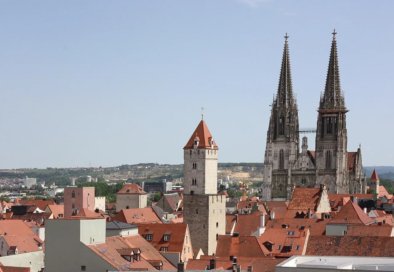 Cafés in Regensburg: Where to Drink Coffee in the Old Town