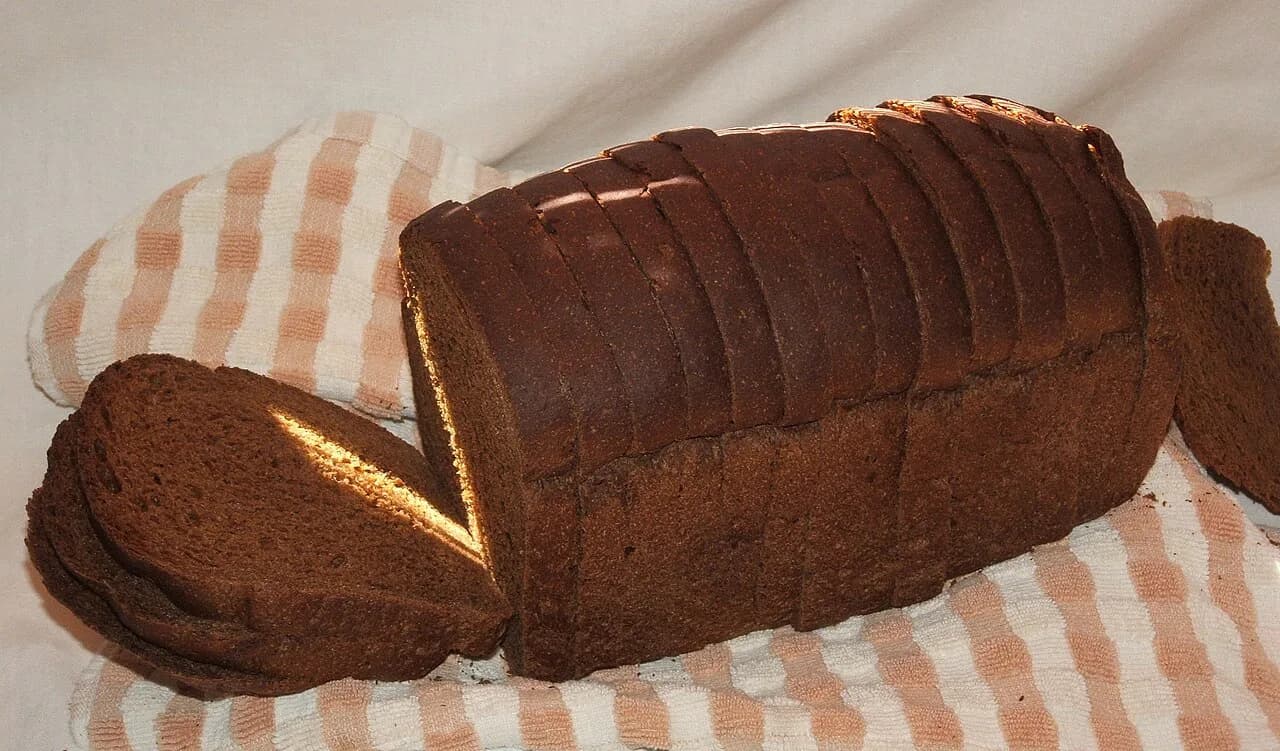 German Rye Bread: What It Is and How It's Baked