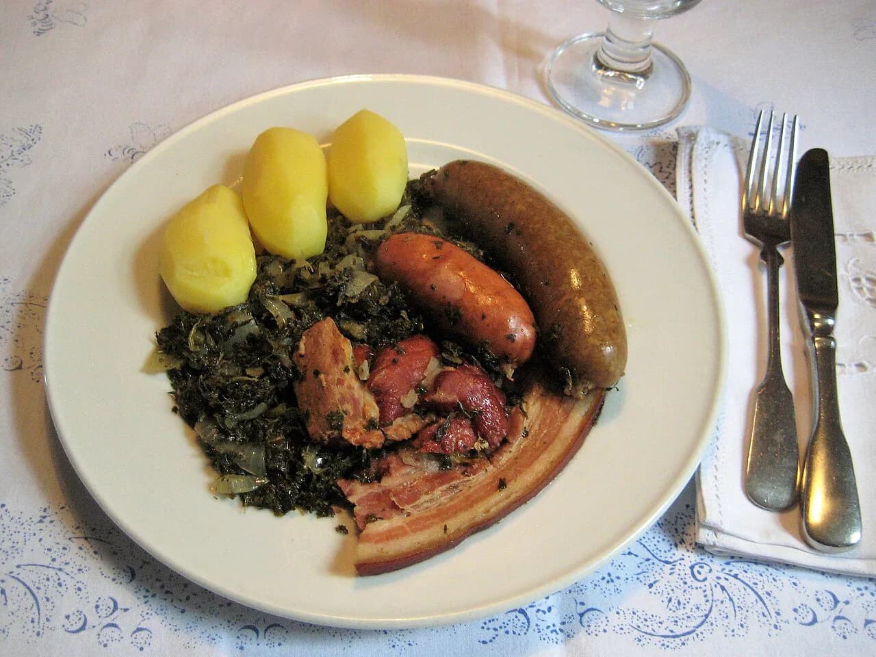Grünkohl: Germany's Winter Kale Dish and How to Eat