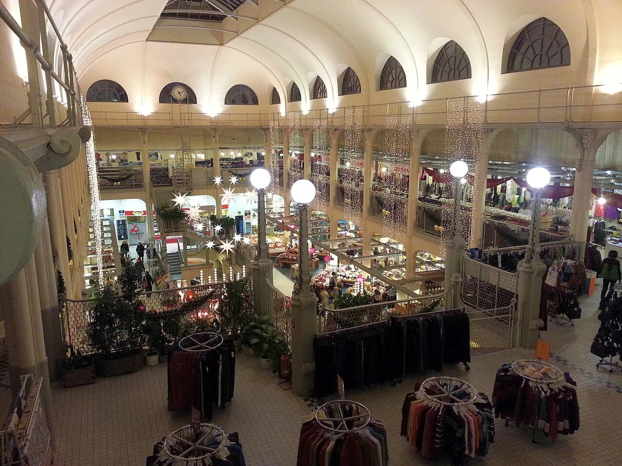 Where to Eat and Drink in Dresden: Choose Your Beer Hall or Market