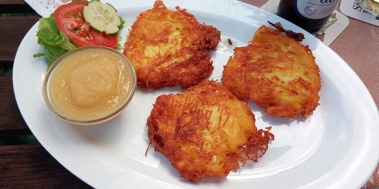 German Potato Pancakes: Kartoffelpuffer, Reibekuchen and How to Order Them