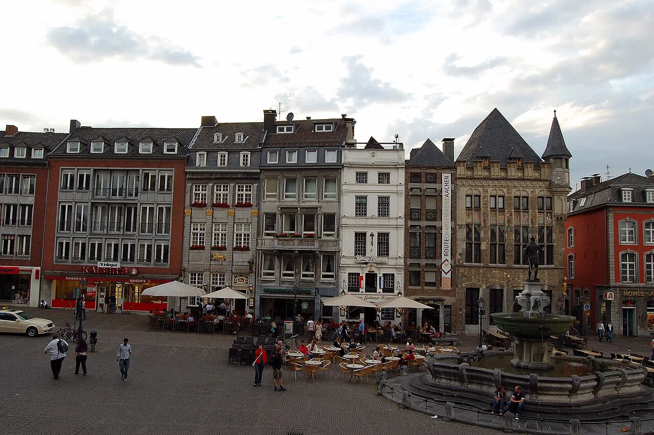 Outdoor café seating around the Markt square, Aachen.