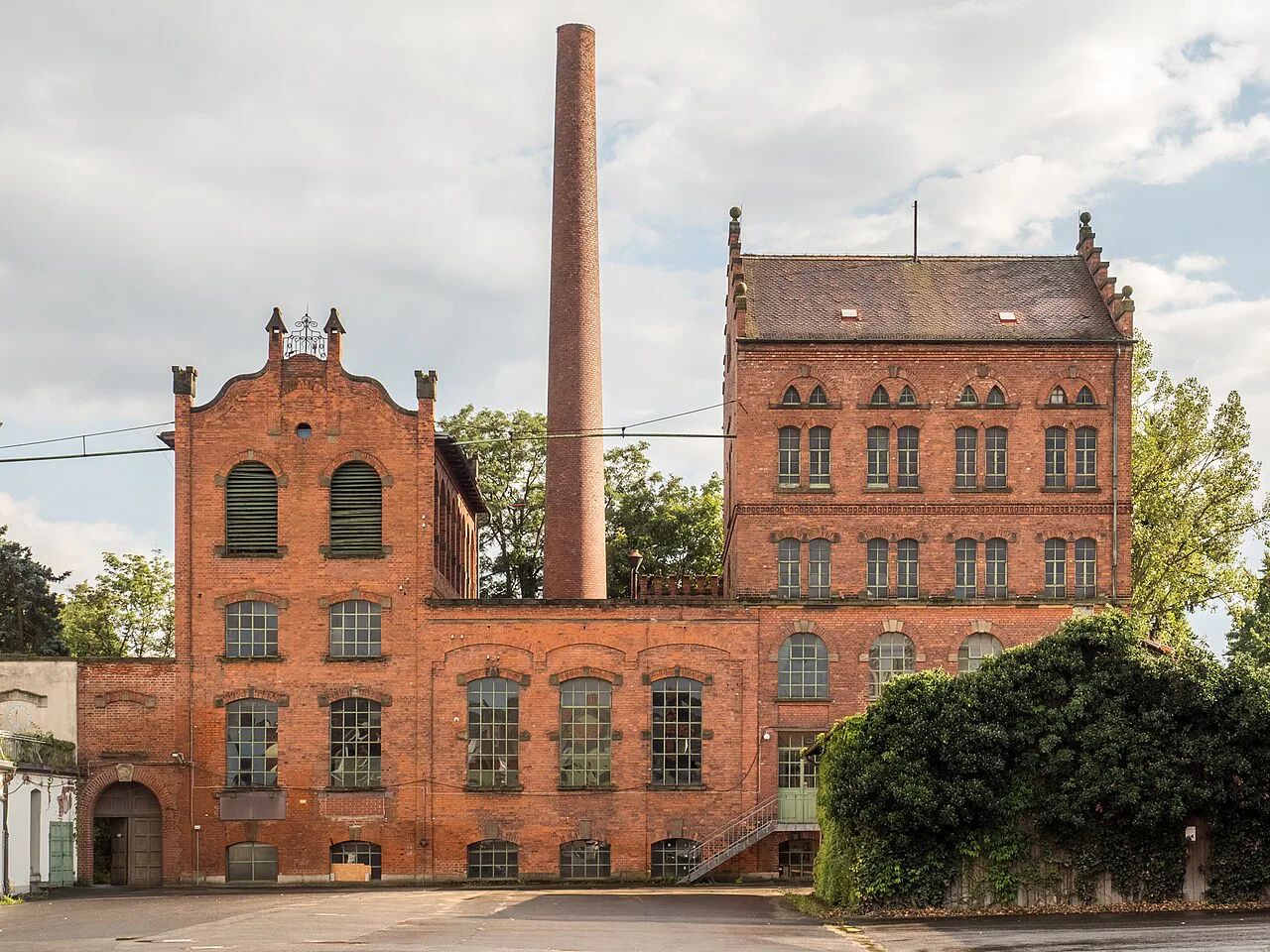 The red-brick buildings of the former Maisel brewery, Bamberg.