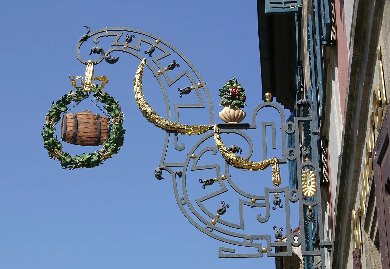 The barrel sign of Brauerei Fässla, Bamberg.