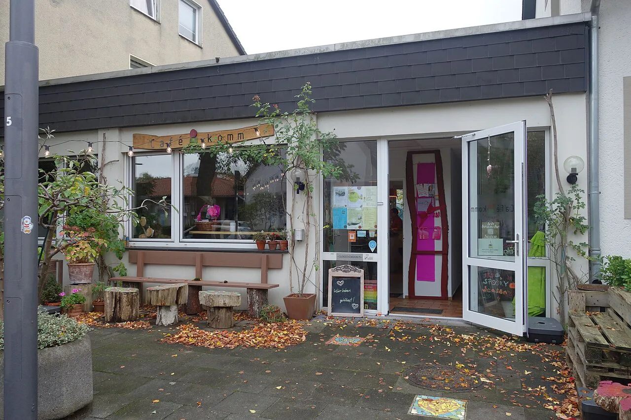 Café.komm neighborhood café in Angermund, Düsseldorf.
