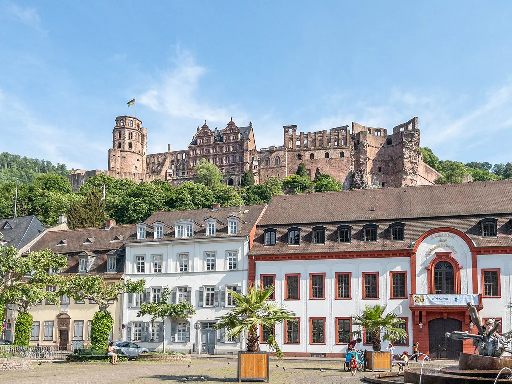 Heidelberg Castle above the Kornmarkt in the old town, Heidelberg.