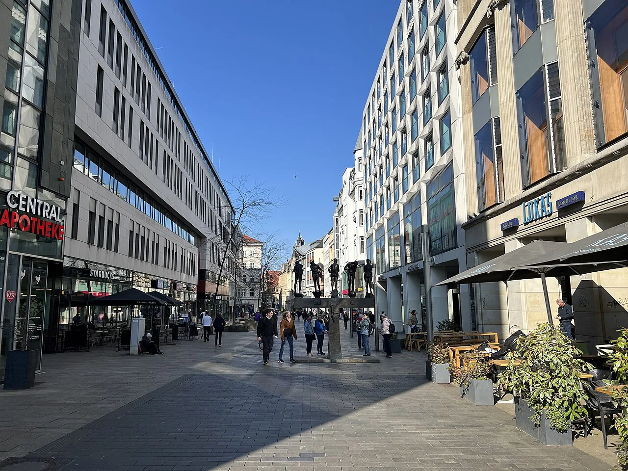 Grimmaische Straße in Leipzig's old town.