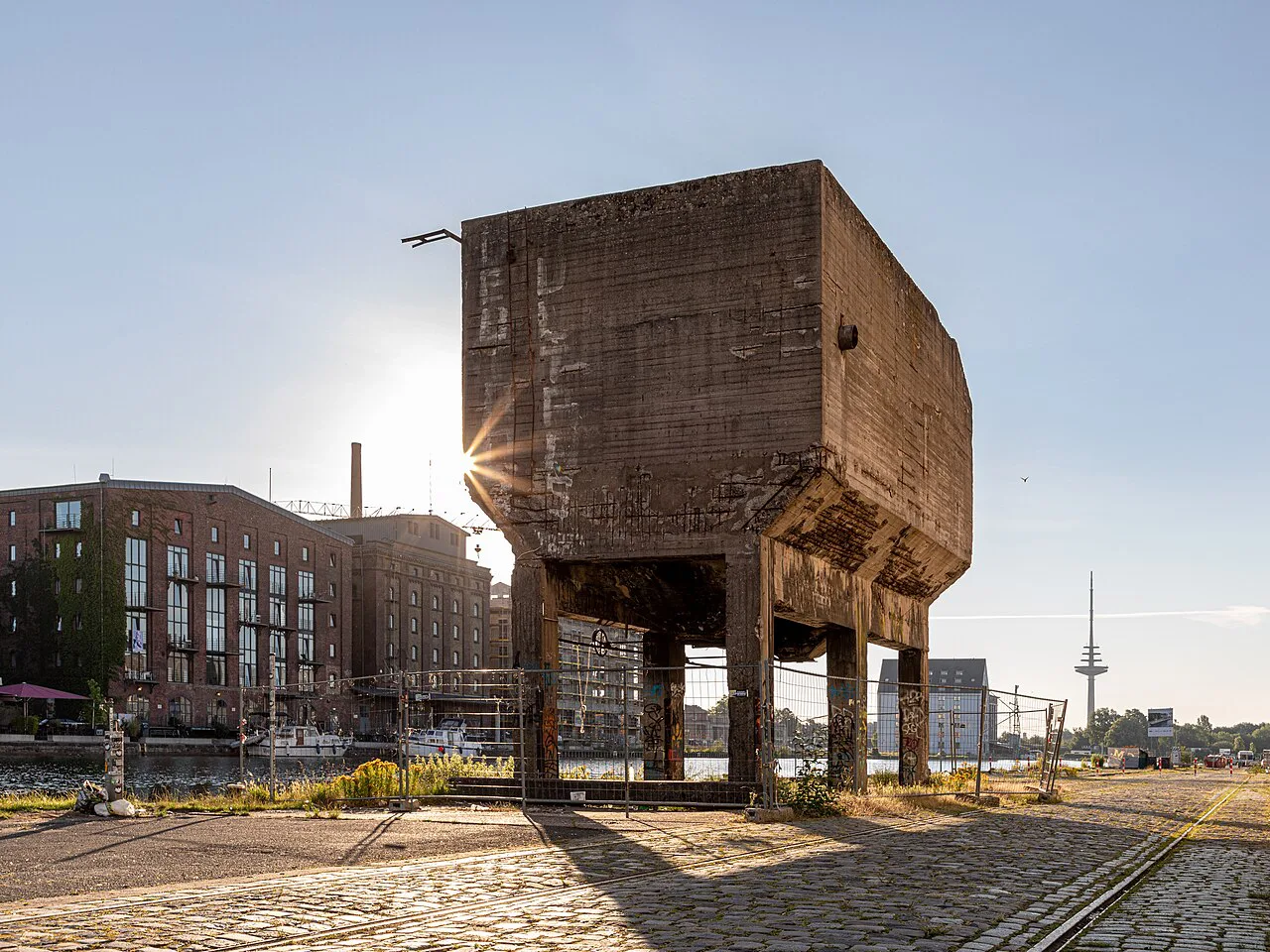The former bulk loader known as the Elephant in the harbor district, Münster.