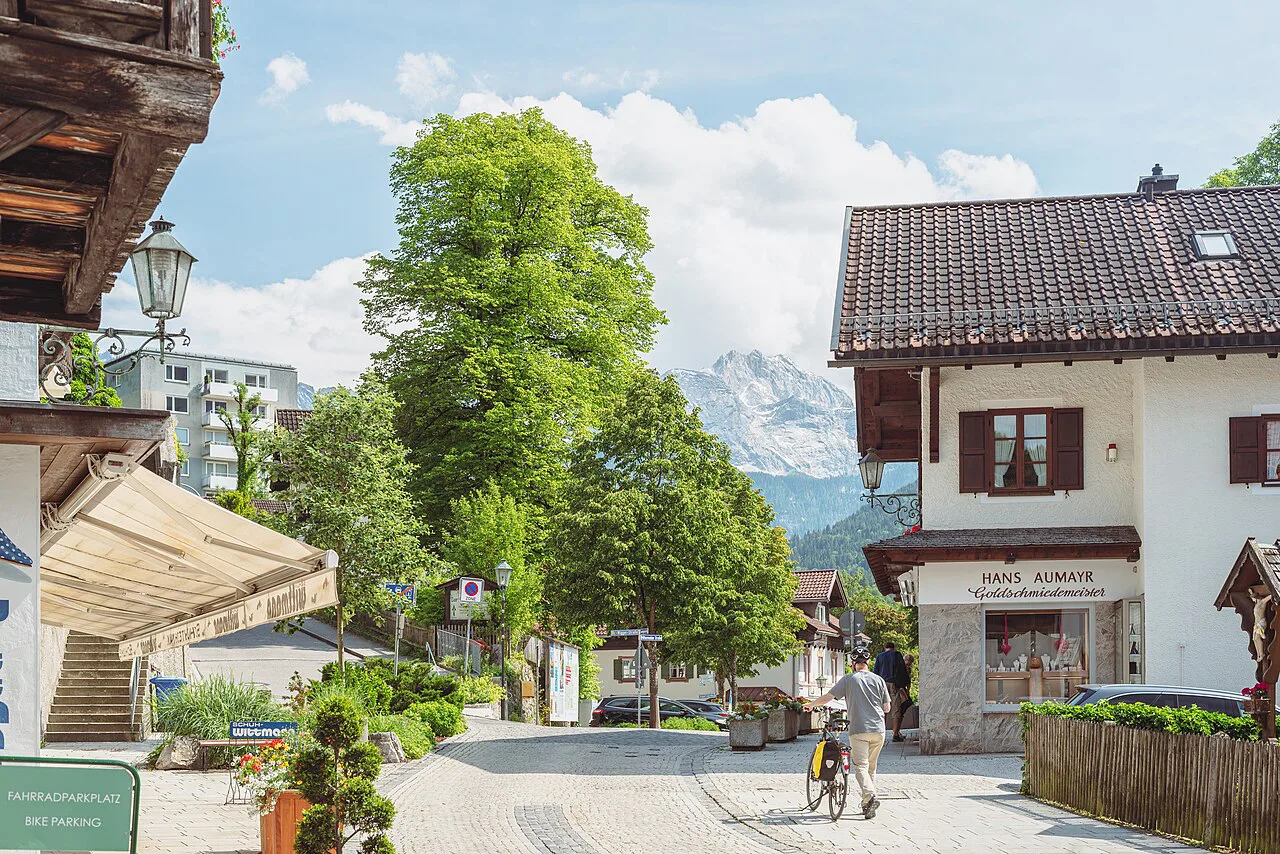 Ludwigstraße with traditional Bavarian houses, Garmisch-Partenkirchen.