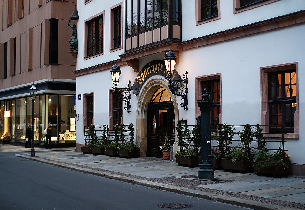 The front of the Thüringer Hof restaurant, Leipzig.