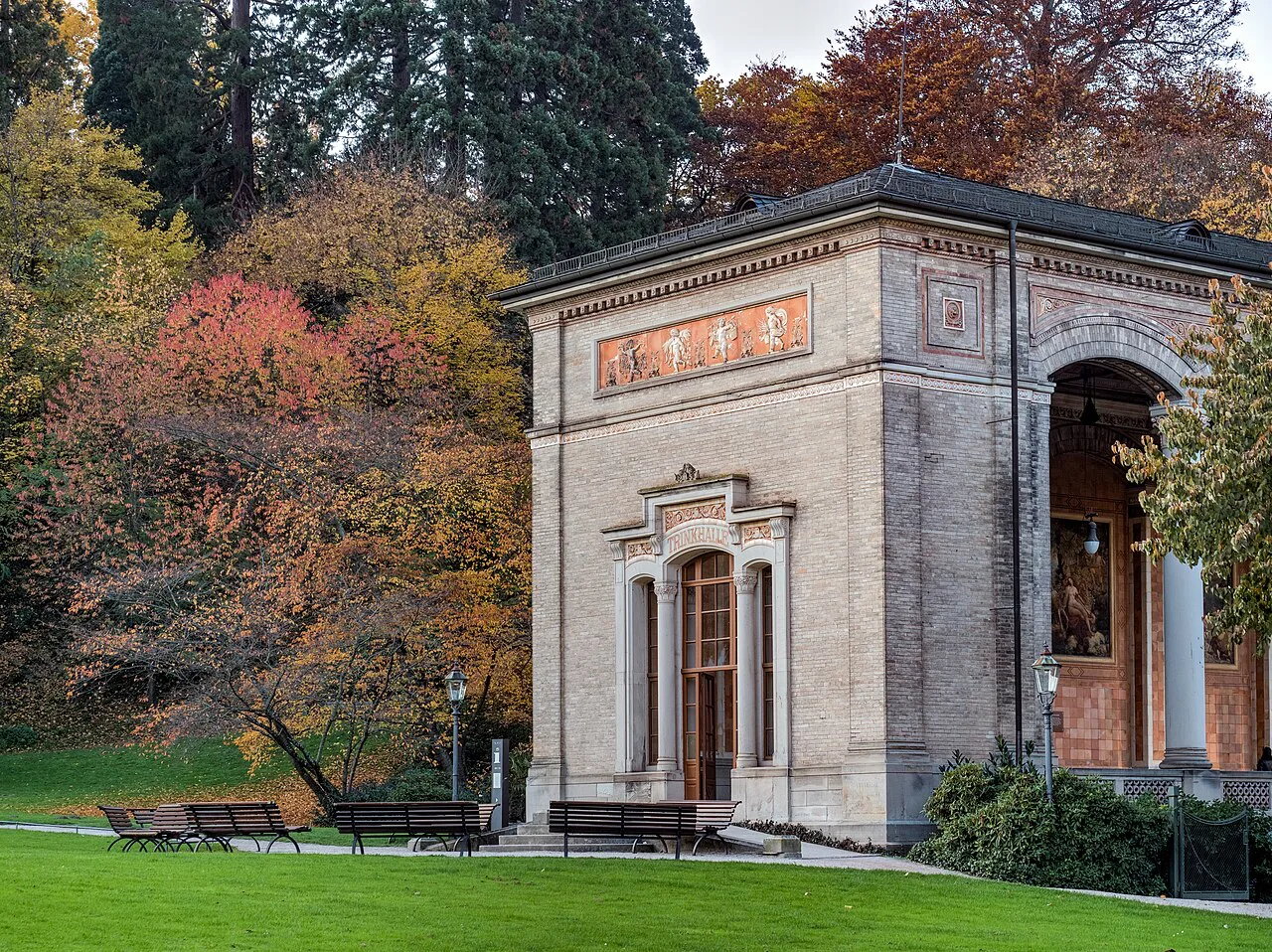 The southern entrance pavilion of the Trinkhalle, Baden-Baden.
