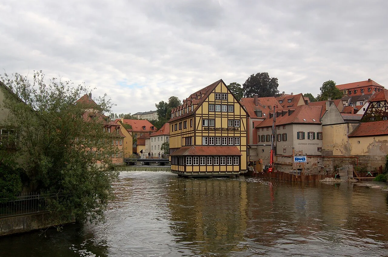 Old houses along the Regnitz seen from the Bischofsmühlbrücke, Bamberg.