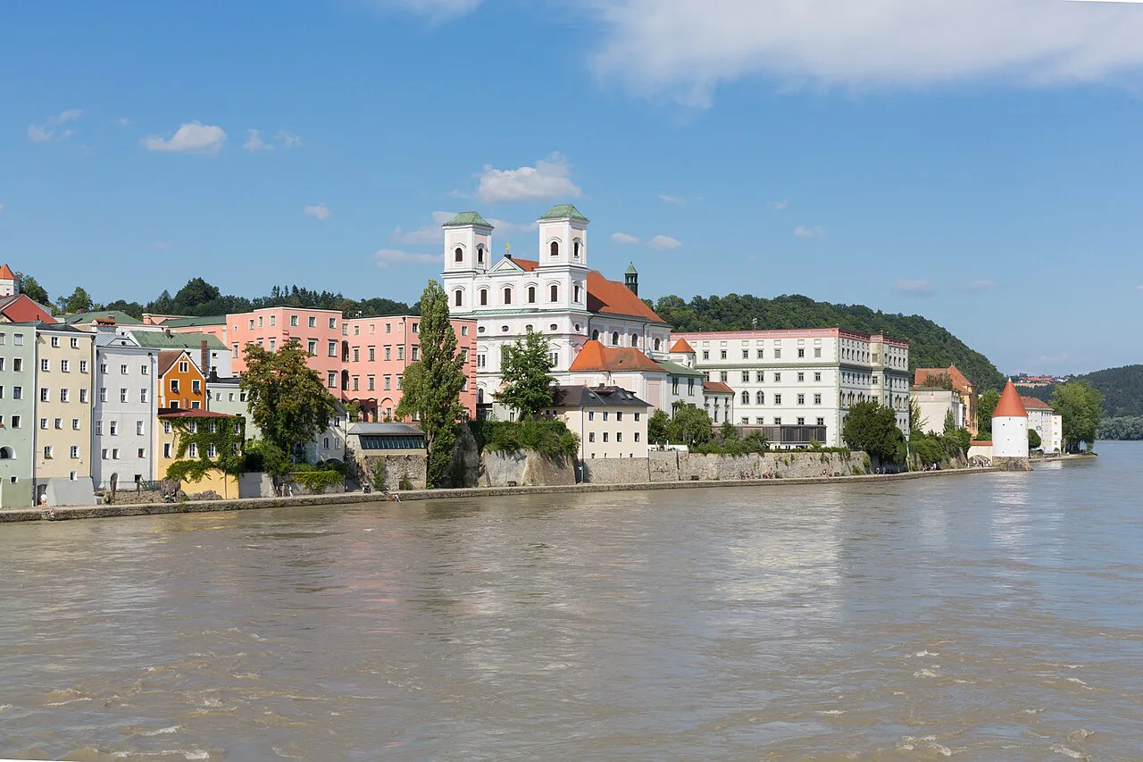 Passau's old town on the riverbank, seen from the Marienbrücke.