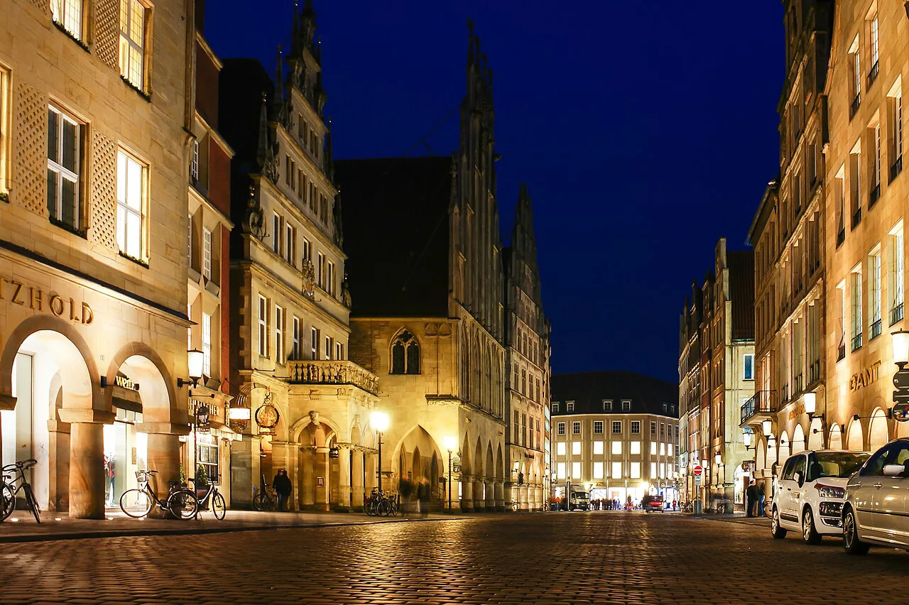 The arcaded Prinzipalmarkt at night, Münster, Westphalia.