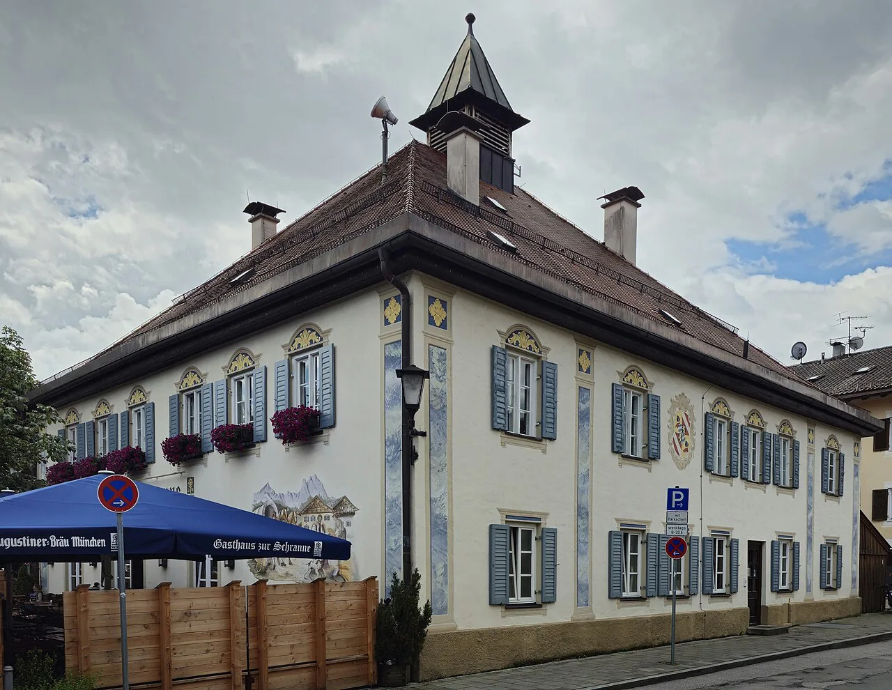 Gasthaus zur Schranne, a traditional inn in Garmisch.