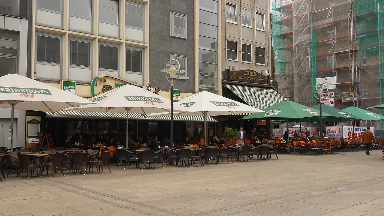 Terraces of Café Cotton's and Zum Alten Markt, Dortmund.